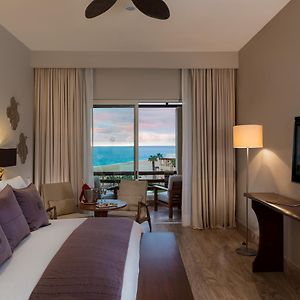 Towers Deluxe Ocean view Room